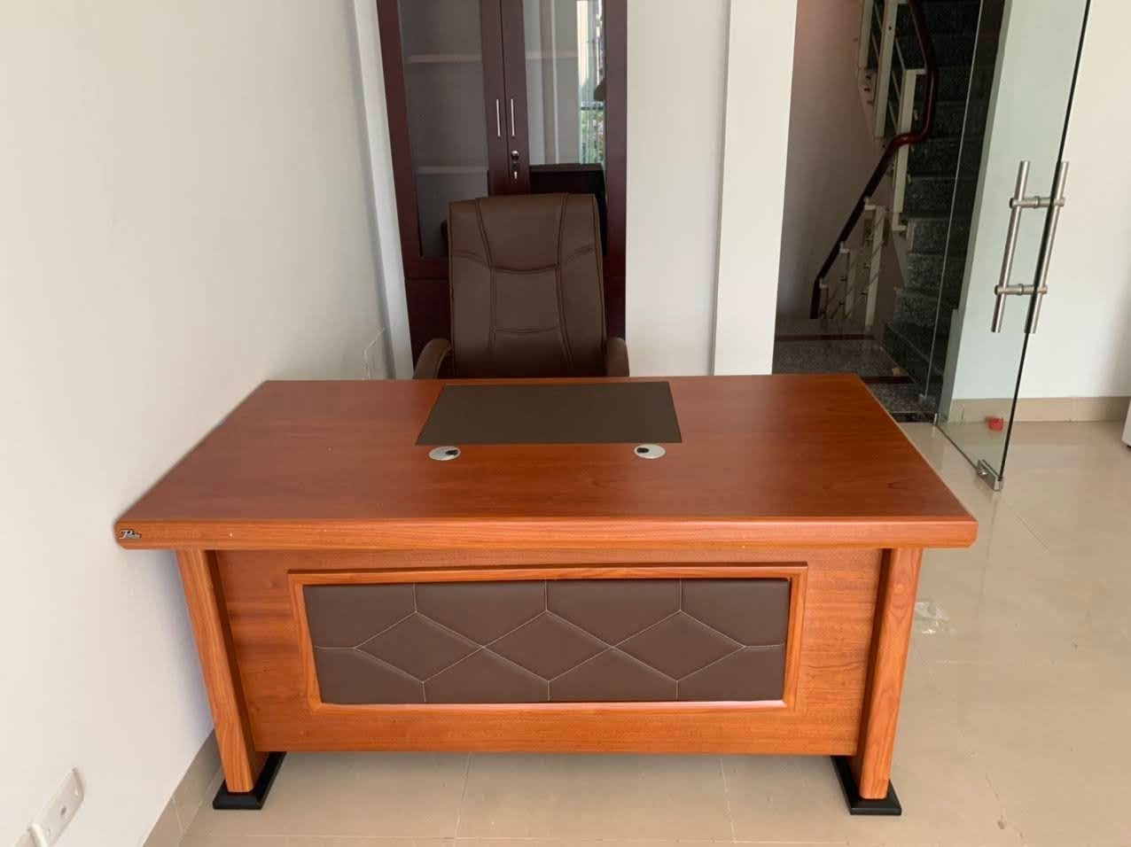 Bàn Trưởng Phòng The One ET1600VM1 Bàn Trưởng Phòng The One ET1600VM1